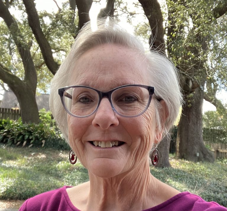 Lella Lowe